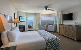 Cambria Landing Inn And Suites